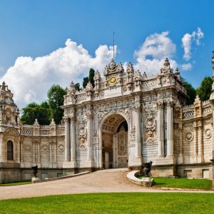 Palacio Dolmabahçe, Fortaleza Rumeli, Ortaköy y parque de Emirgan