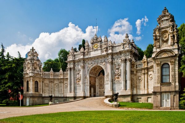 Palacio Dolmabahçe, Fortaleza Rumeli, Ortaköy y parque de Emirgan